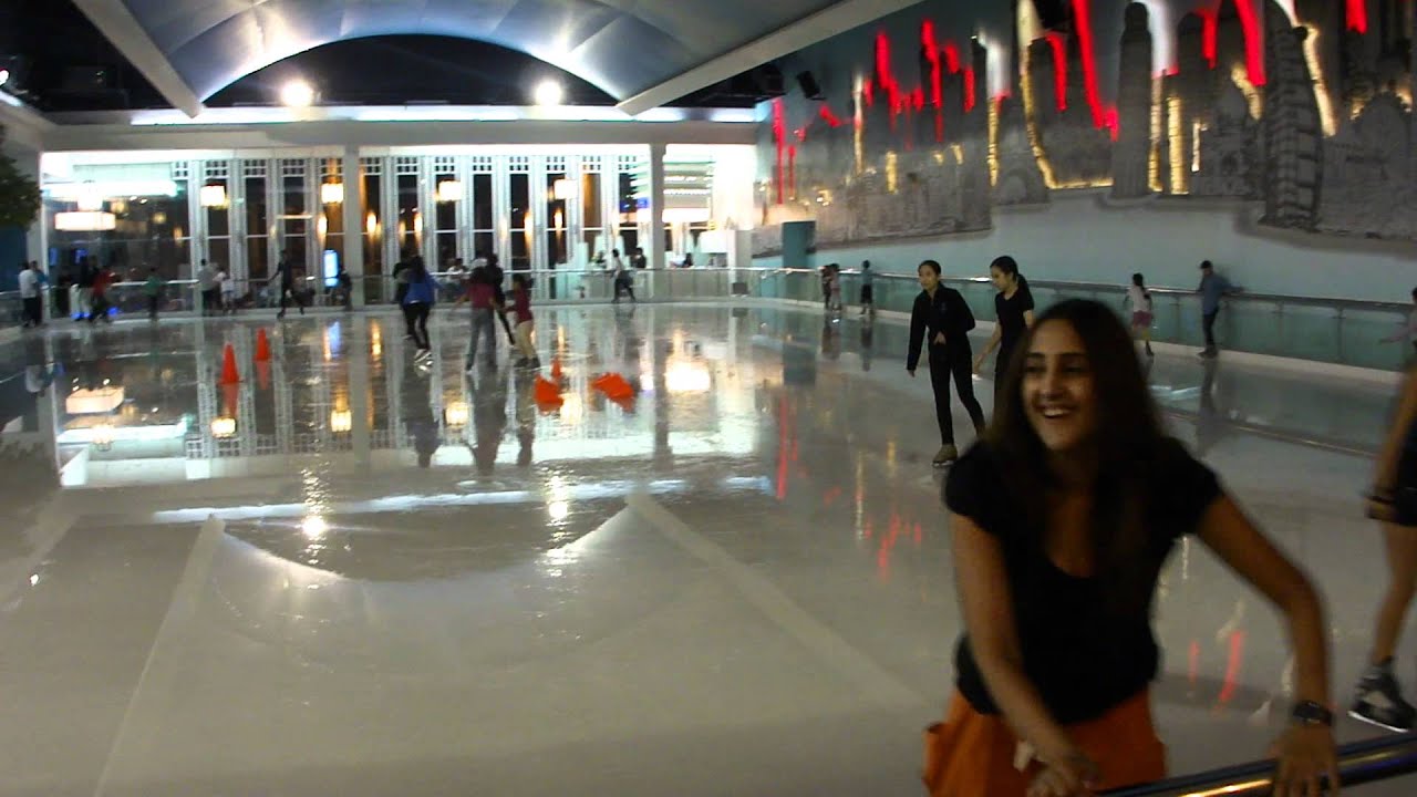 Ice Skating @ Siam Discovery