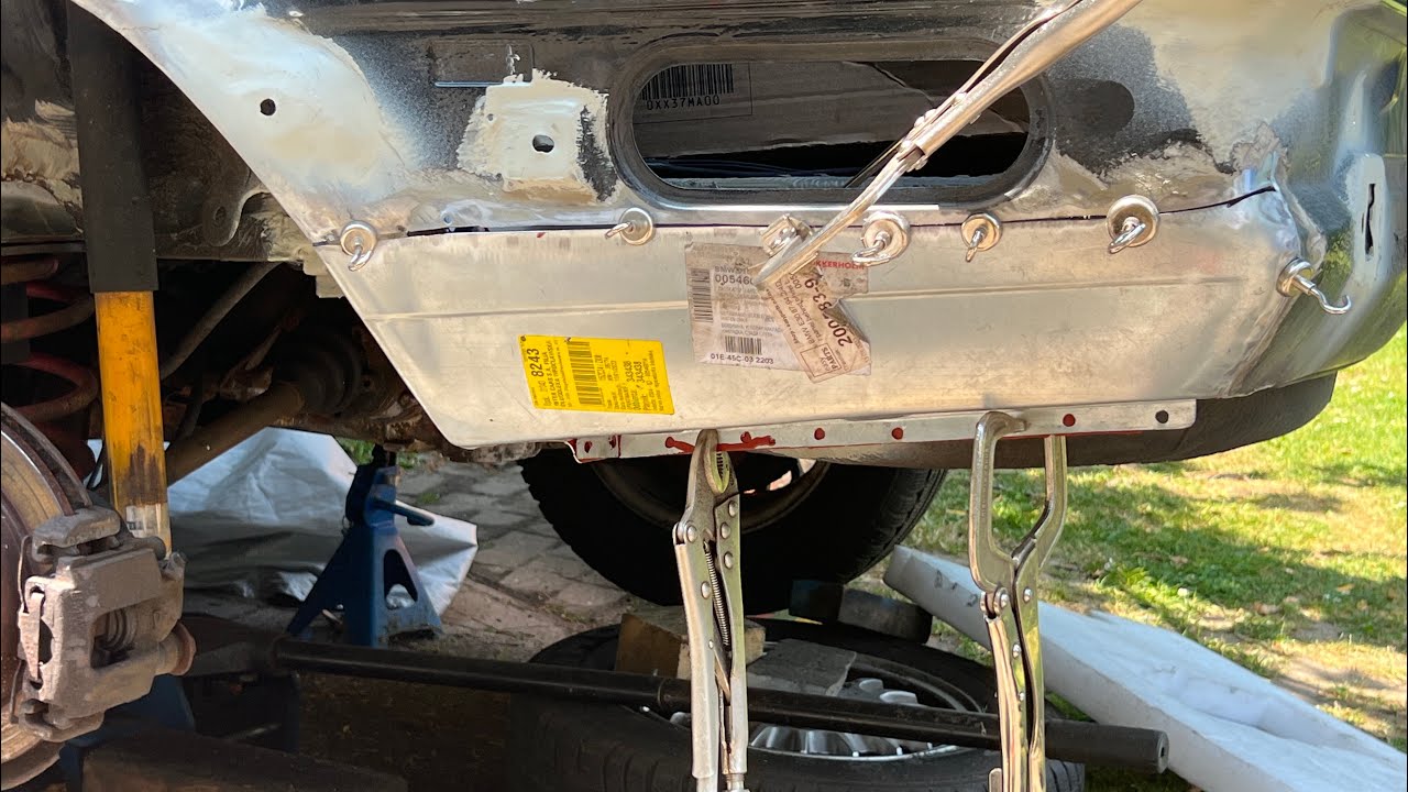 Endspitze Links schweißen | Karosserie Restaurierung | Rear Wing Repair | BMW E30 320i Cabrio VFL