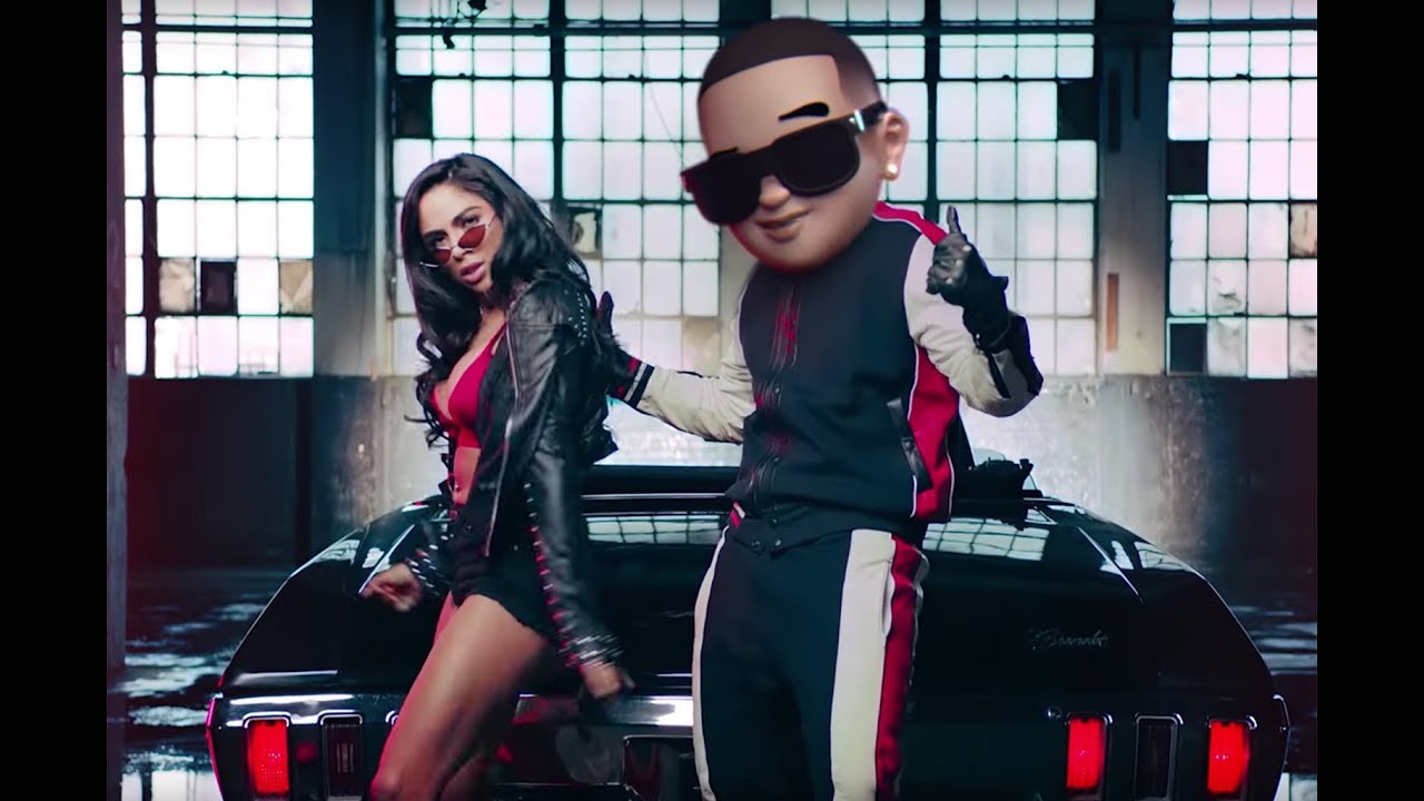 Daddy Yankee & Snow - Con Calma (Lyrics)
