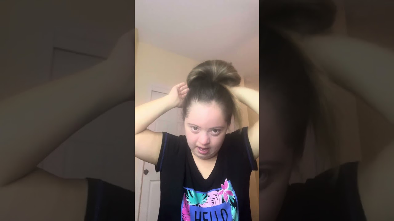 Hair Tutorials: Updo Hairstyles 