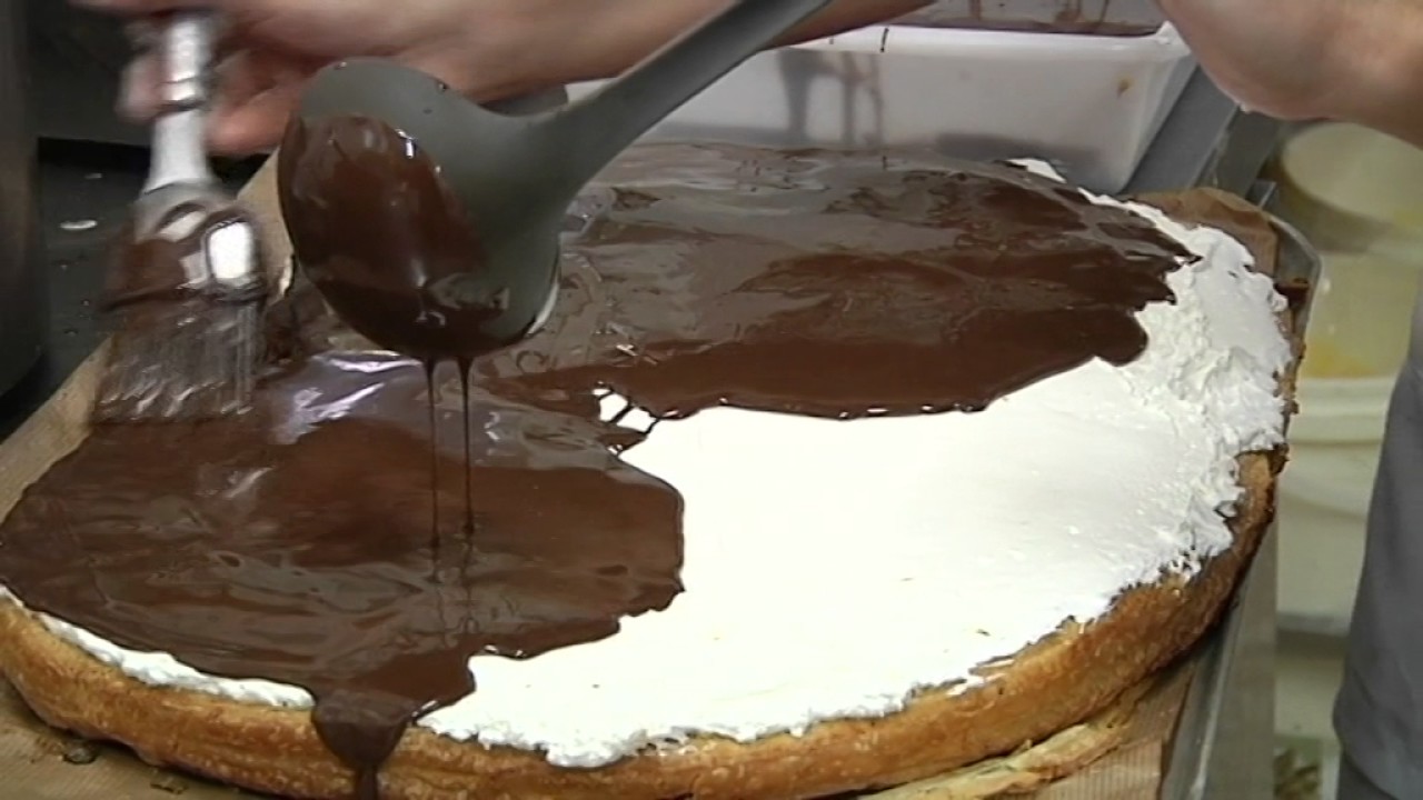Locas y Palmerones, los dulces que triunfan en Málaga