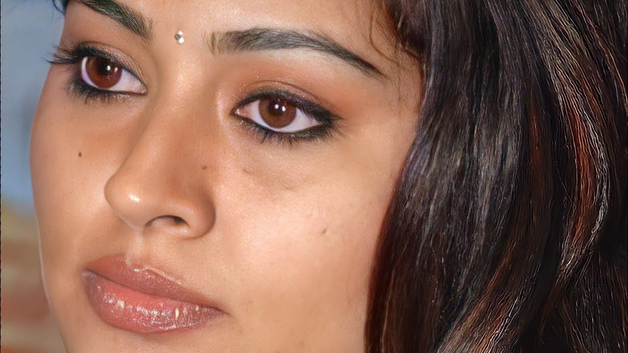 பொன் முக அழகி சினேகா  # Very Very  Nice Face Sneka .@-azhakinarukil.8486  .