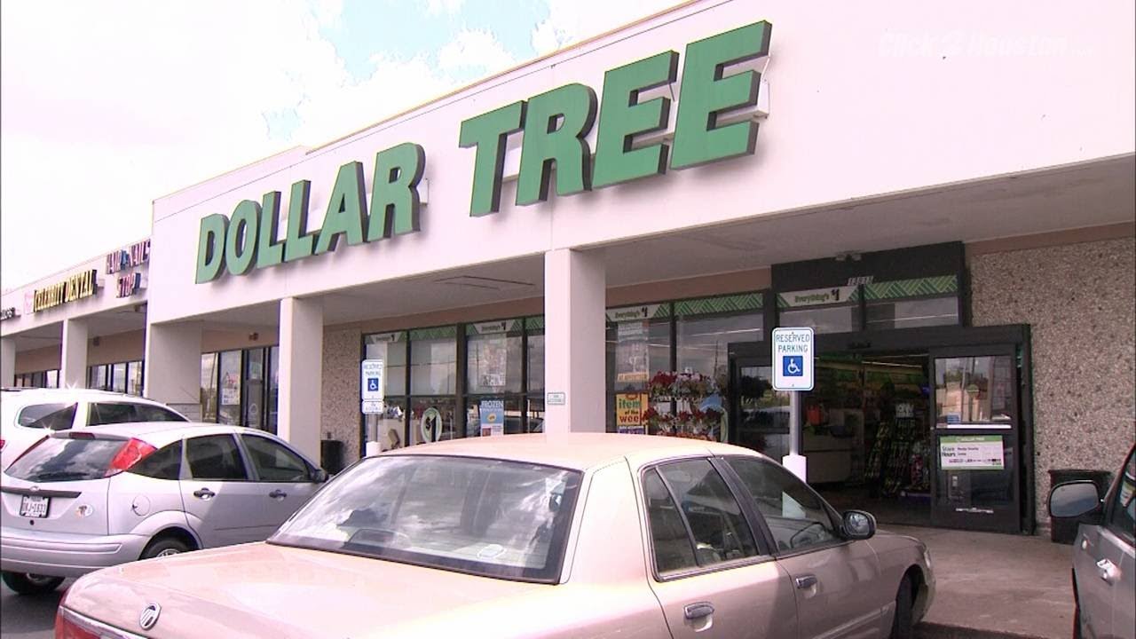 Store employee refuses to let woman with medical emergency use restroom