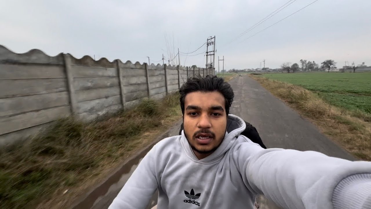 baarish a gyi🌧️🥶#vlog #subscribe #india #explore #public #youtubevideo #youtubeindia #viral #yt 