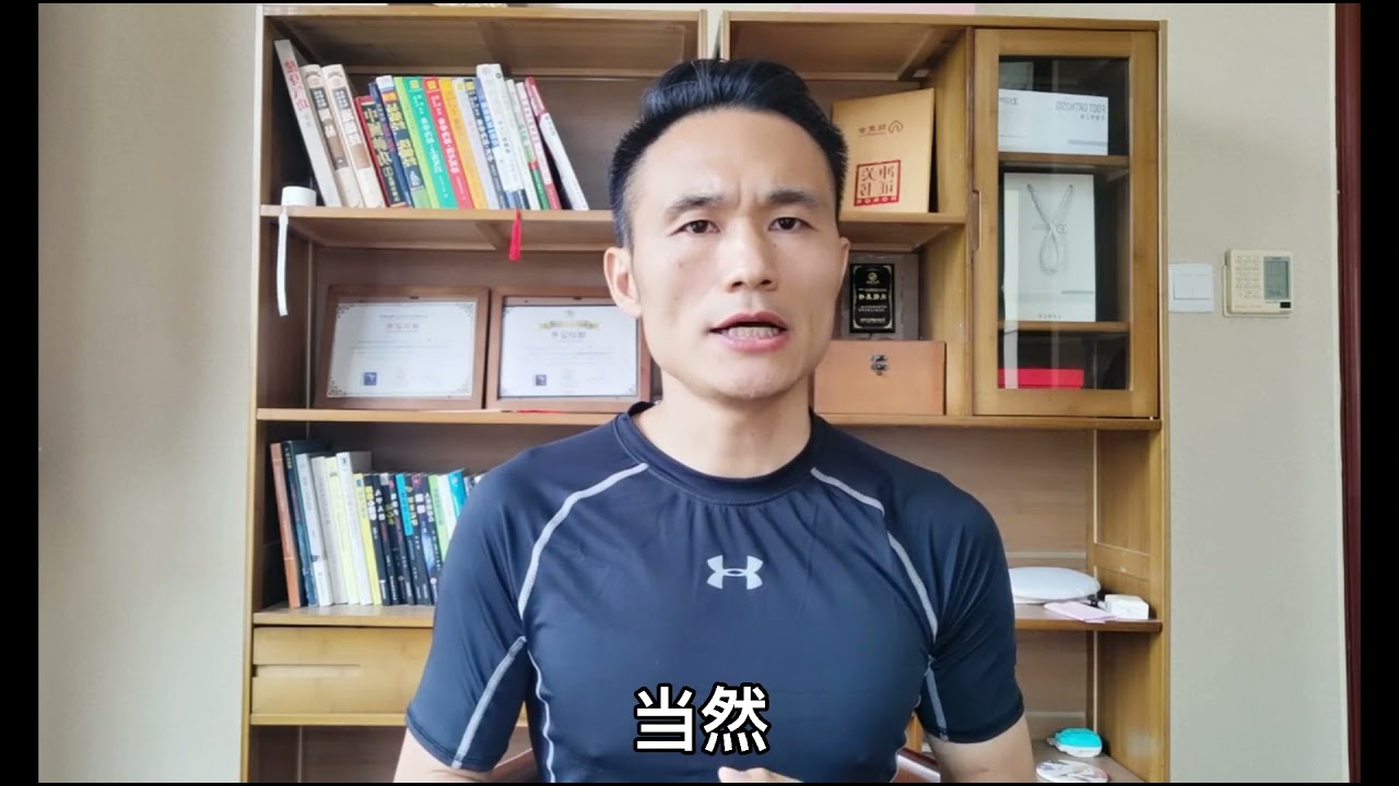 冻龄男神吕良伟，63岁保持30岁容貌与身材，直言其逆龄的运动秘诀