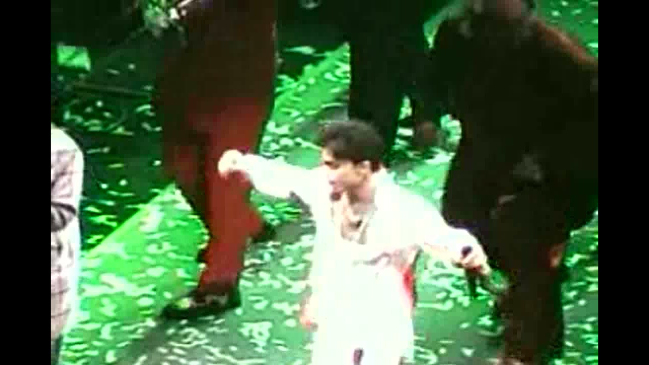 PRINCE DMSR  WITH PATTI LABELLE 2004 MUSICOLOGY TOUR PHILADELPHIA, PA