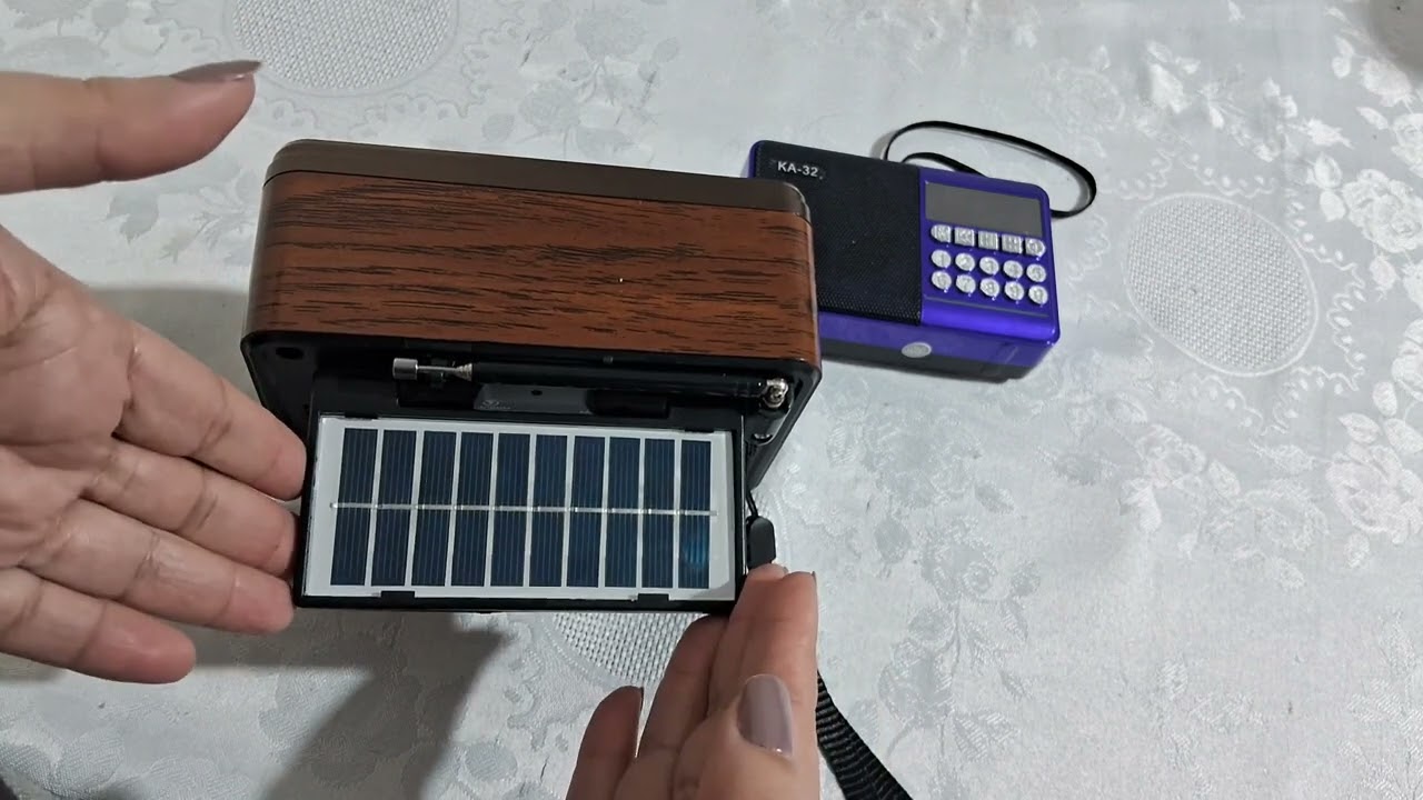 Rádio com placa solar #portatil #energia #viagem #camping #rádio #dicas #sobrevivencialismo