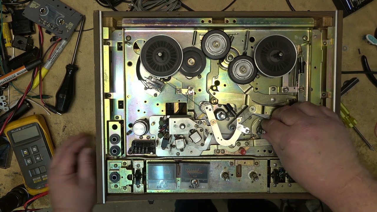 Before buying any old AKAI tape recorders watch this
