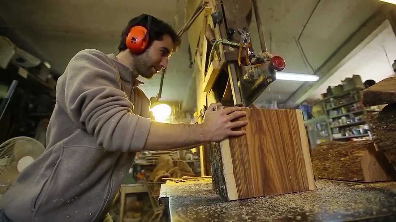 Fabrication d'un saladier.Dubosq et fils. www.boisdolivier.fr