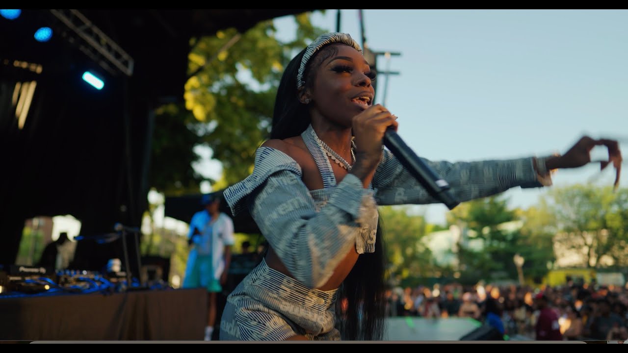 Myaap - Show Me Money (Official Music Video)
