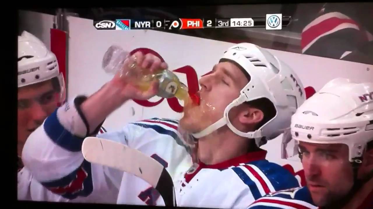 Dale Weise sucks.