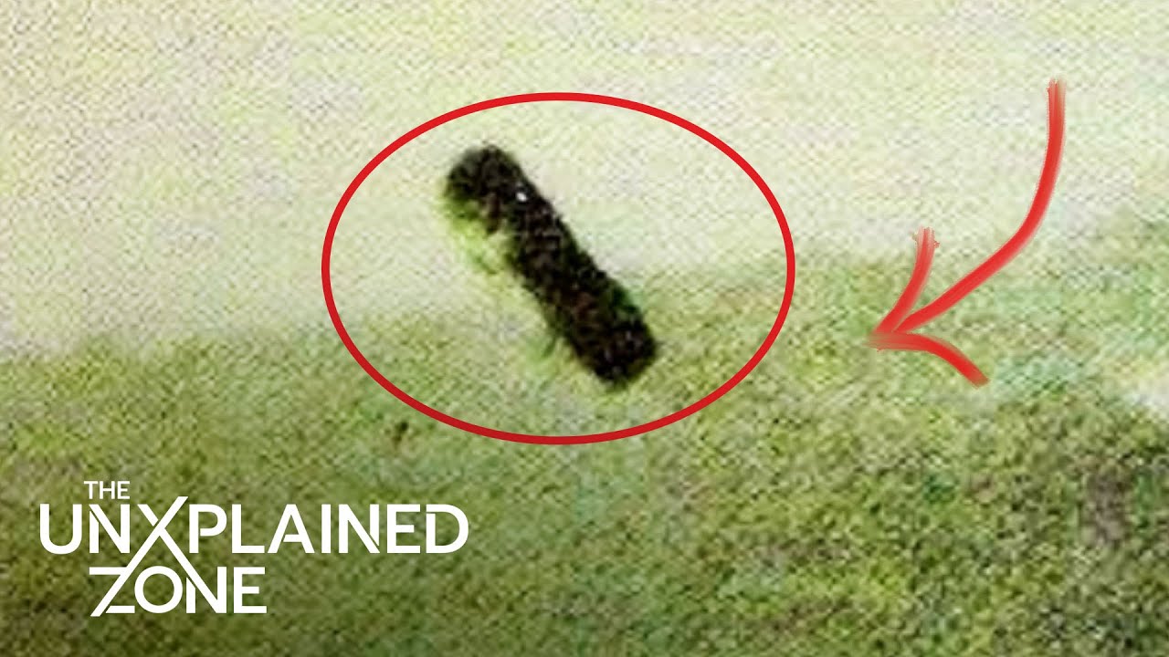 Cigar-Shaped UFO SHOCKS Pilot (S4, E15) | The Proof Is Out There | The UnXplained Zone