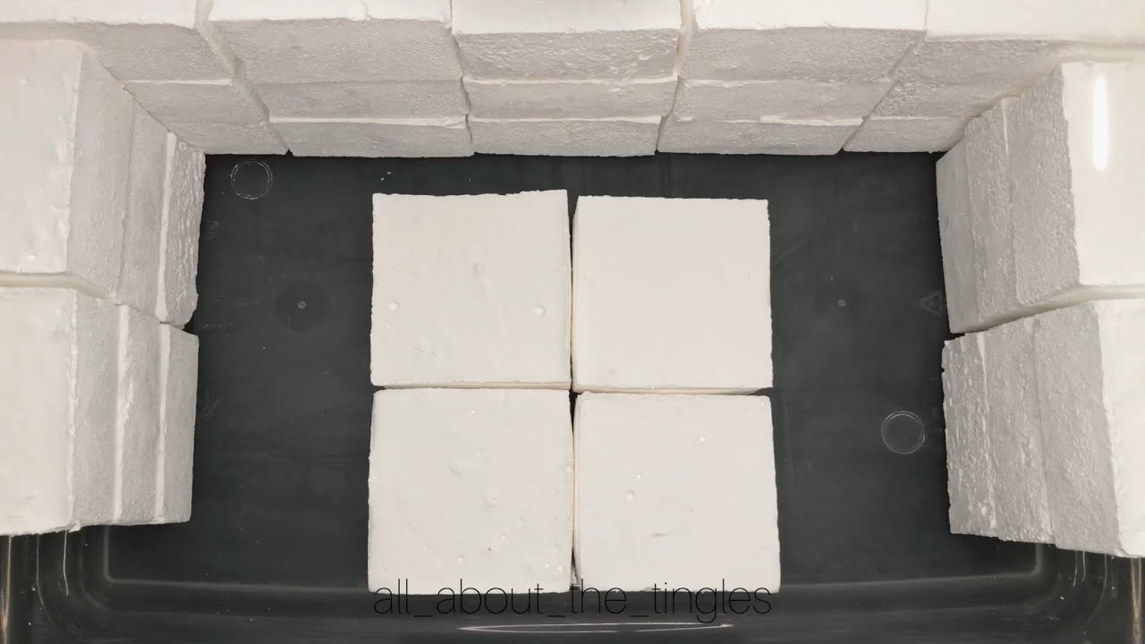 💥 Snappy & Crunchy Reformed Gym Chalk Crush // Normal Speed & Sped Up • ASMR