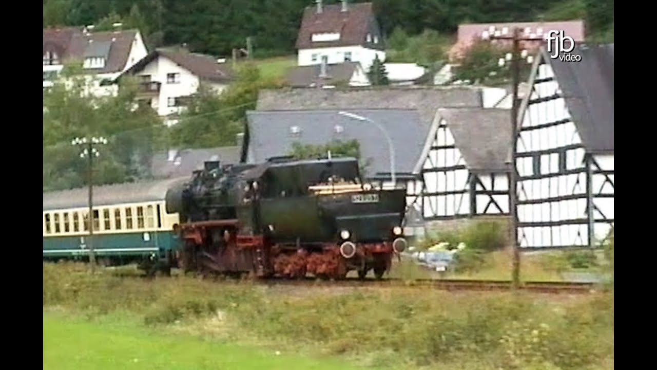 Dampflok 52 8121-7 / Mit Volldampf von Siegen nach Bad Laasphe