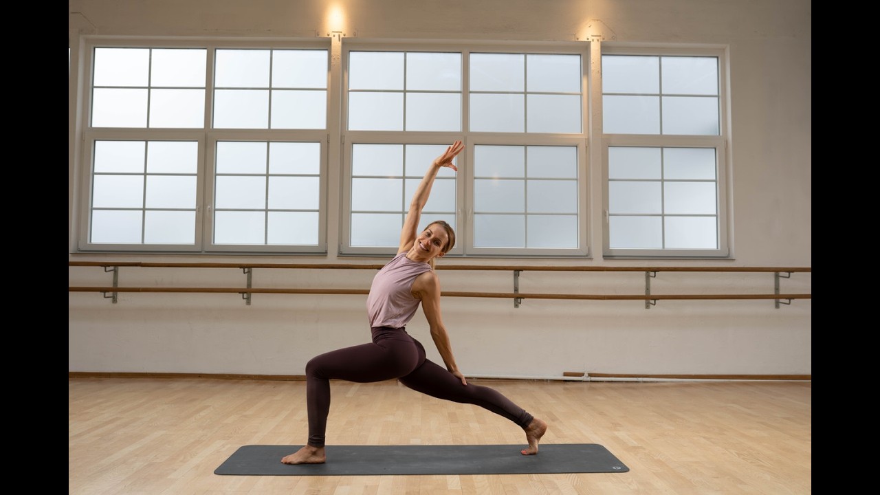 Vinyasa Yoga, Erde und Himmel mit Kim La Haye