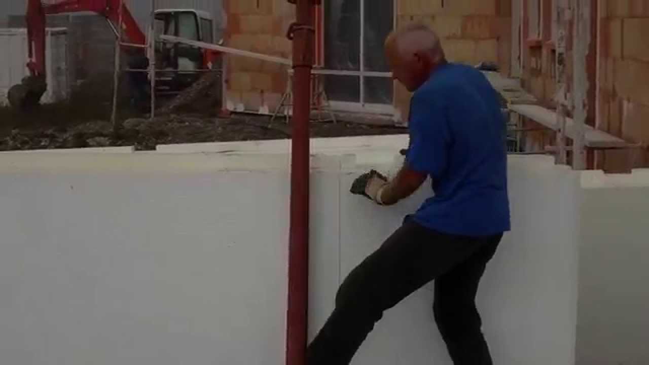 Montage d'un mur de 25 m² en 18 minutes