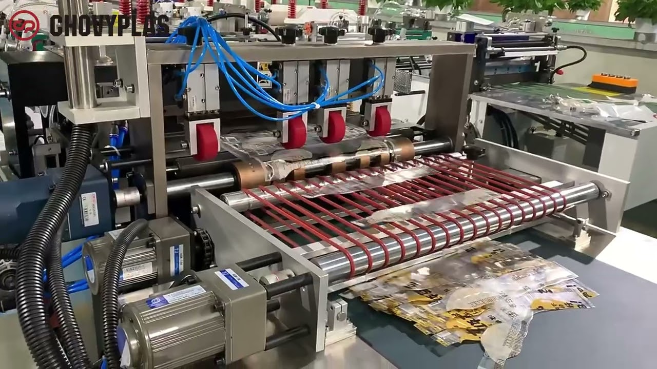 Bottle Shape Pouch | Drink Pouch | CP-600A | Stand-up Pouch Making Machine