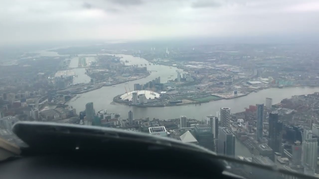London City Airport (EGLC/LCY) Steep Approach ILS 09