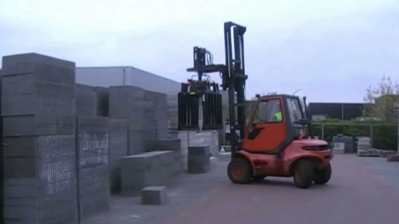 JKB forklift DUO brick grab