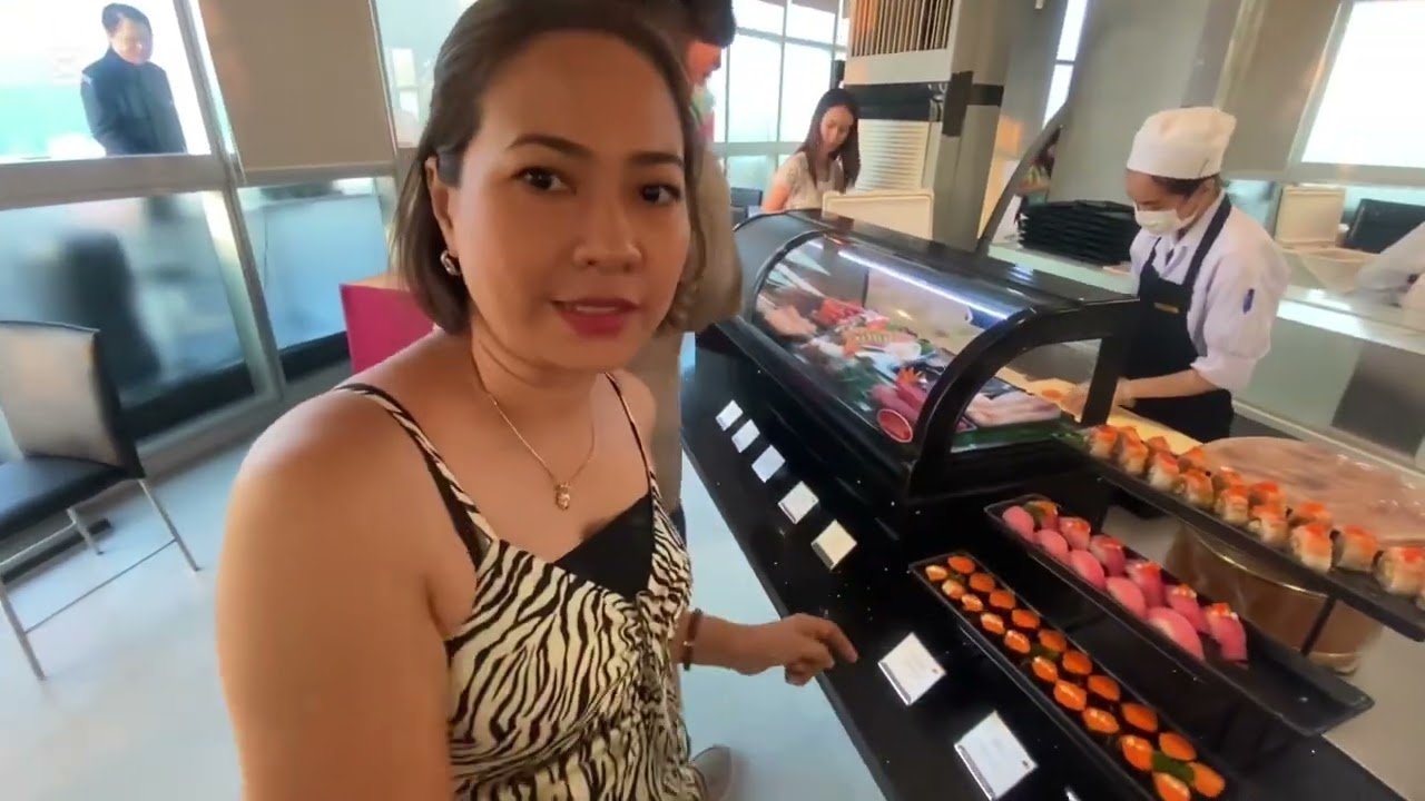 Baiyoke sky hotel 81st floor premium buffet dinner!