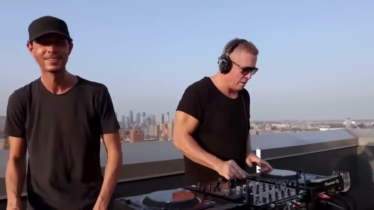 Cosmic Gate New York Sunset Set MOSAIIK Chapter One Album World Premiere  @CosmicGatemusic (не моё)