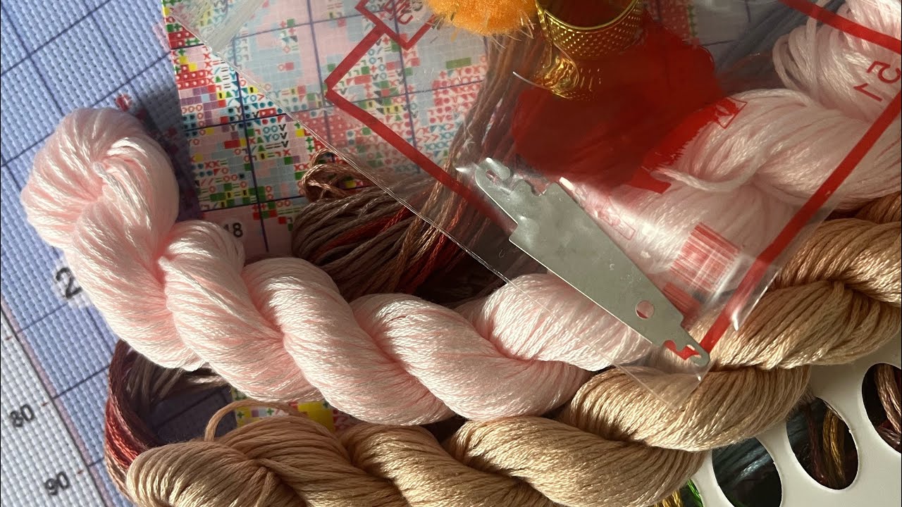 On commence ensemble ma nouvelle broderie en 16ct !!!⭐️#pointdecroix #crosstitch #broderie