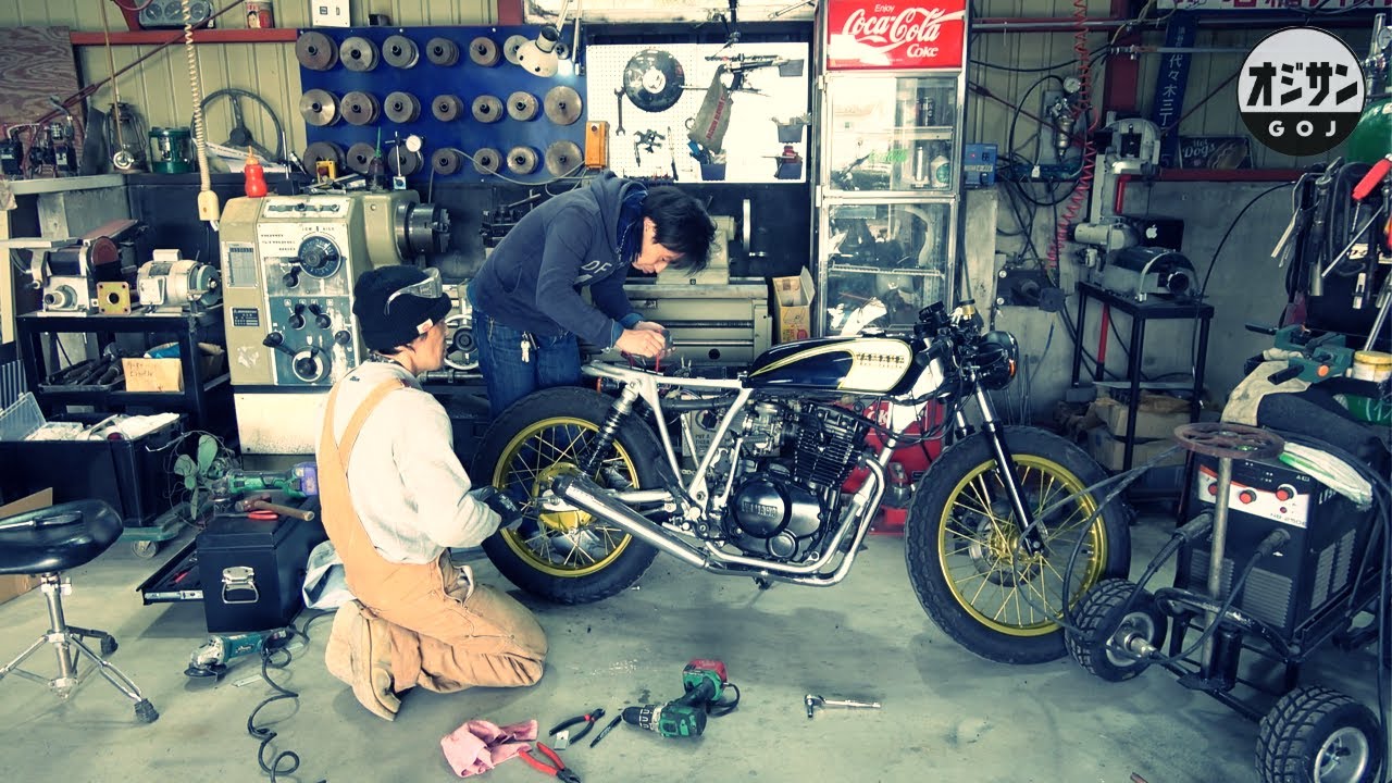 ＃2  XS250をカスタムAPE50のシートを加工してつけて見た