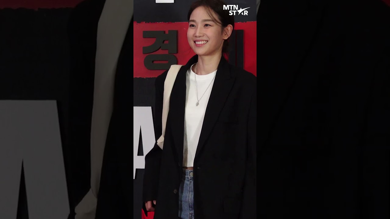 기분 좋아지는 미소 장희령(Jang Hui Ryoung), 알아서 포즈도 척척 😊 [MTN 직캠]