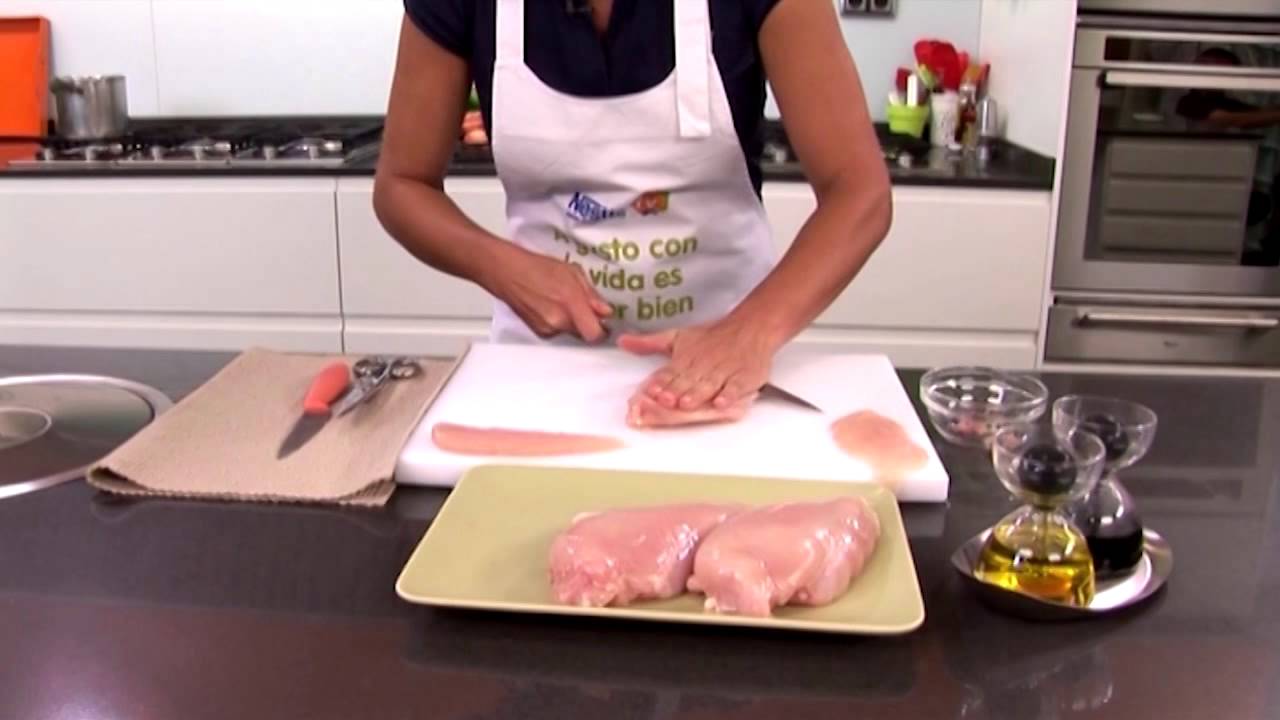 Cómo filetear las pechugas de pollo - Trucos y Consejos Nestlé