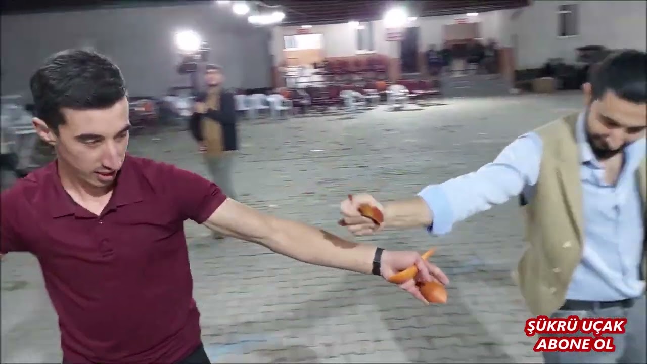 Karmı yağdı Irmak kenarından Aştımda geldim Selamlaşma Aziz ve Ahmet Baltak Çalköy Aslanapa Asker19