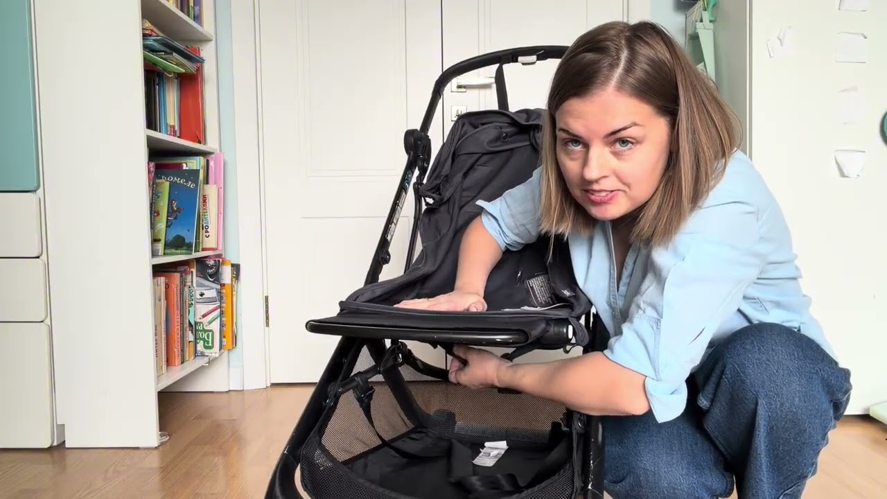 Снимаем текстиль с коляски Bugaboo butterfly для стирки. Видео инструкция.