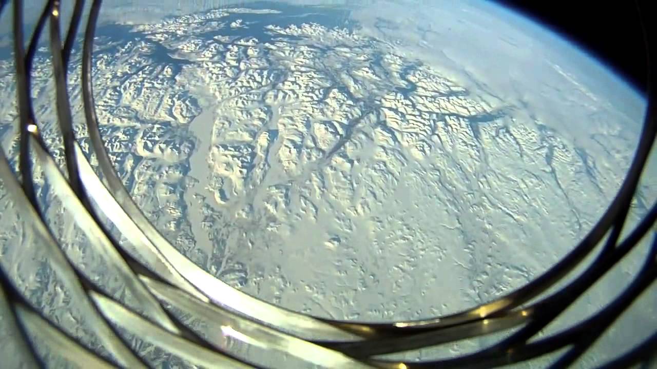 GoPro HD Camera launched into space on high powered rocket. Amazing footage!