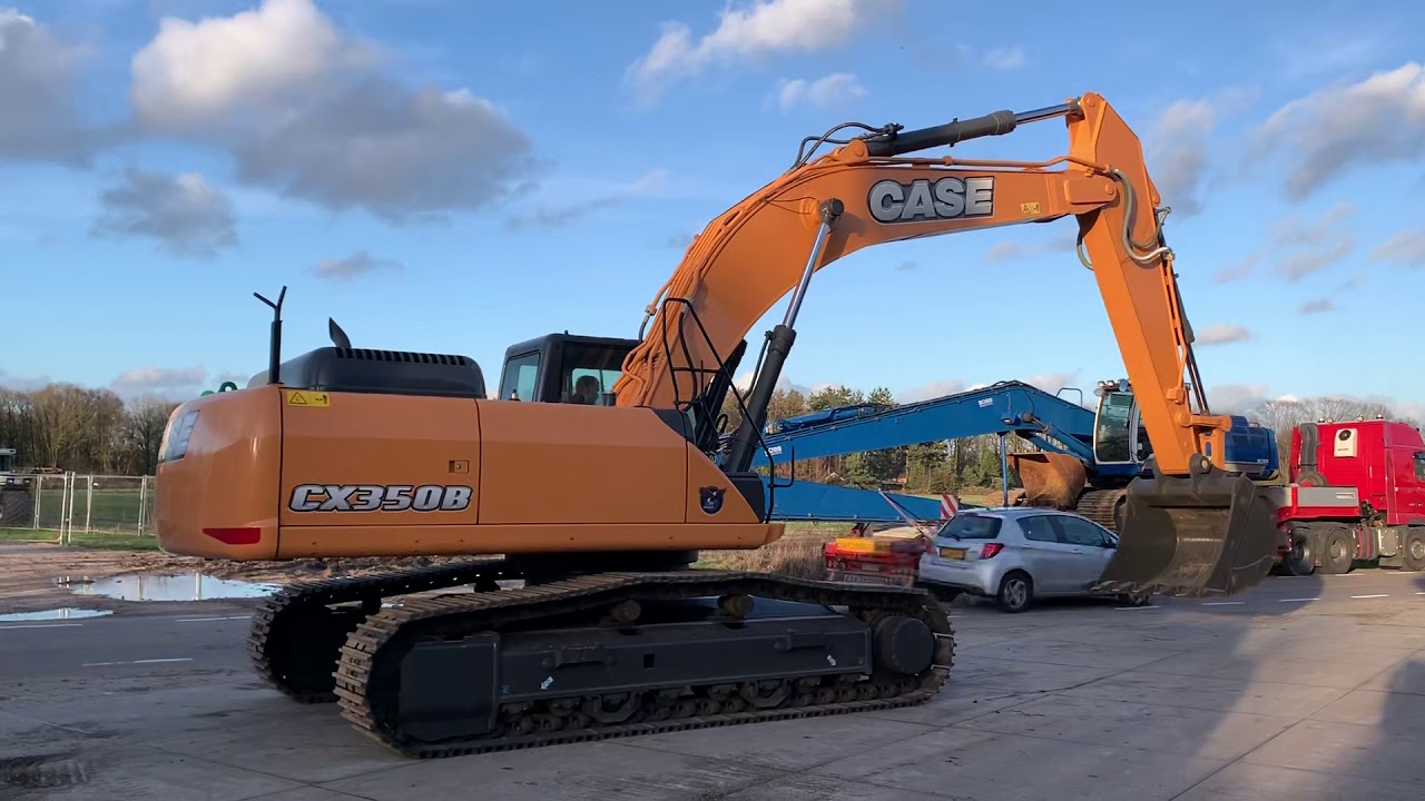 Case CX350B, year 2018 (Refnr. BM3262)