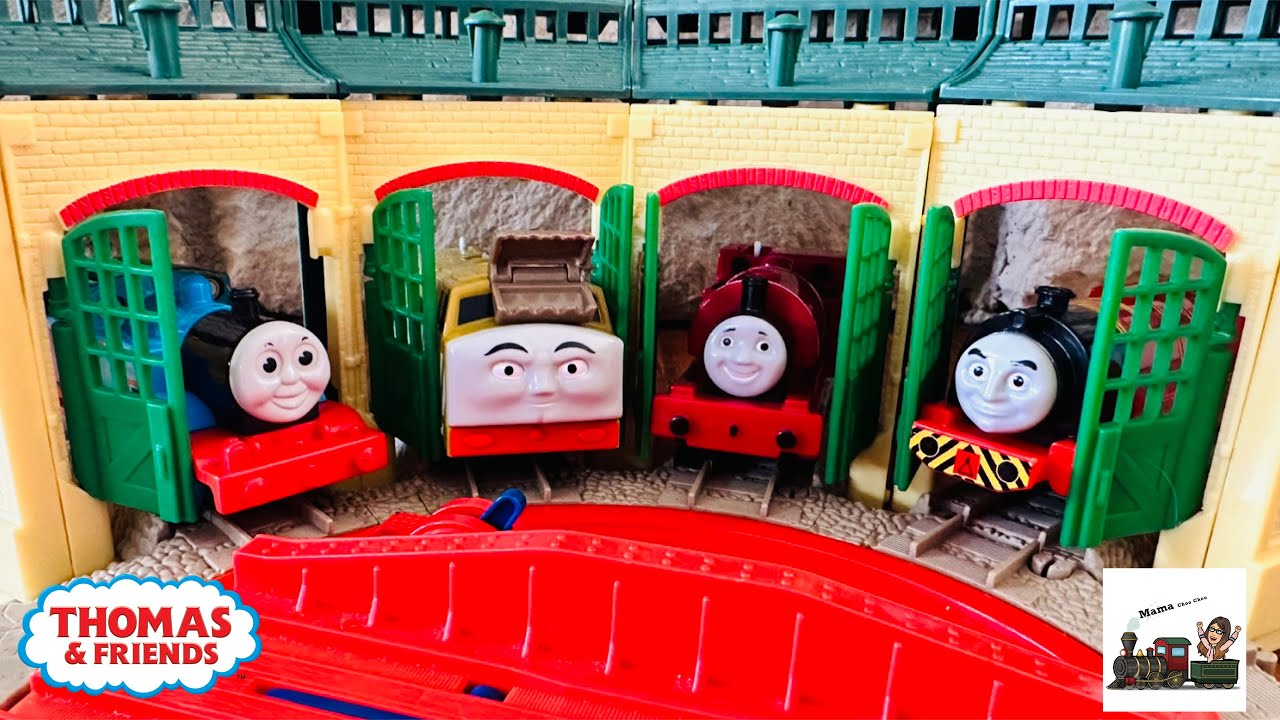 Vintage Thomas & Friends Trackmaster Trains and Track Build
