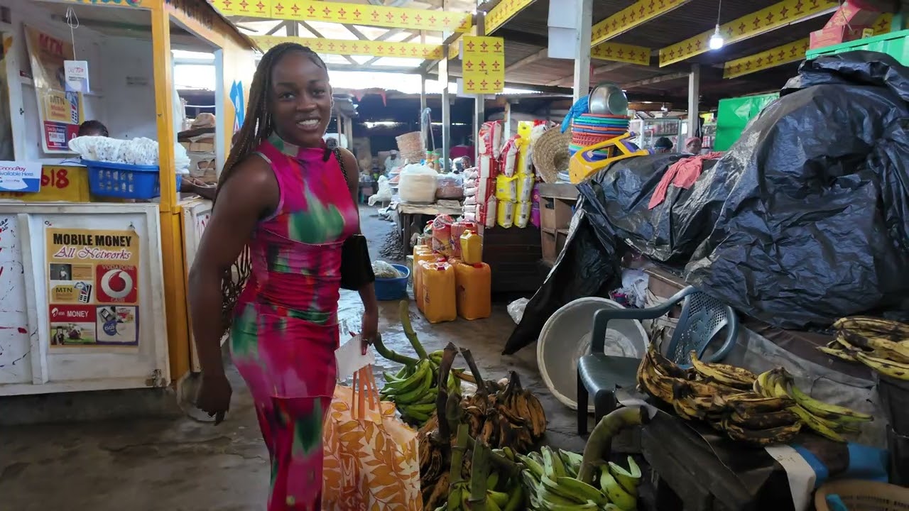 Ghana Market Vlog: Food Shopping at Makola Was a STRUGGLE! #market #ghanalife #fypシ゚viral 