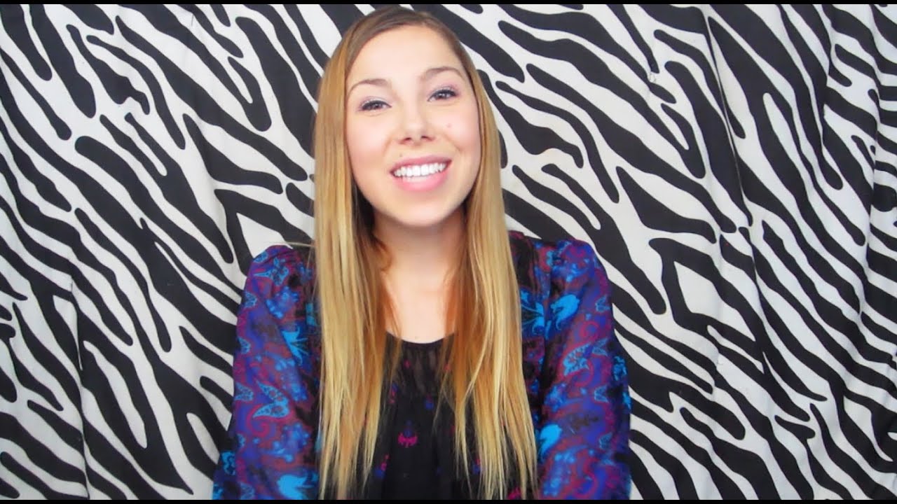 13 Signs A Girl DOESN'T Like You!