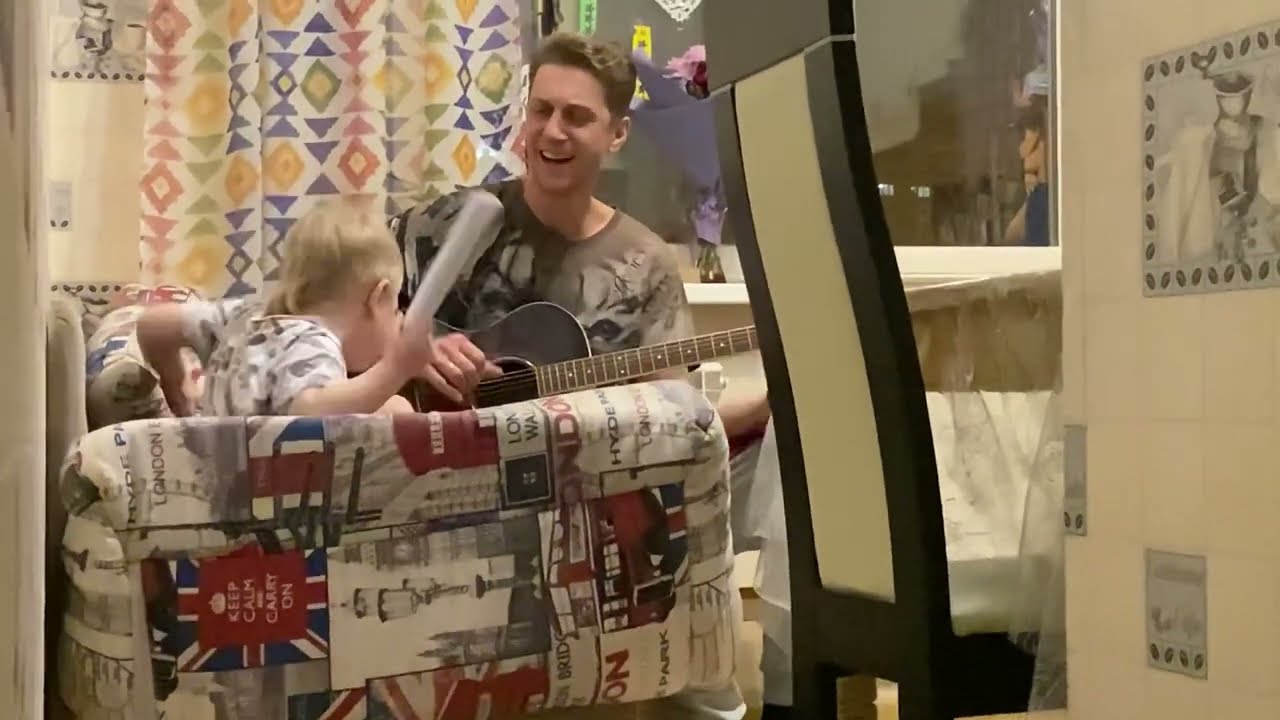 Вечерние песни мальчиков Лихацких🎶💥
