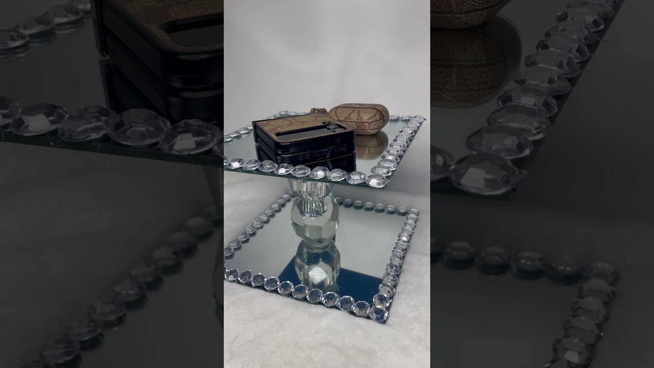 #diy #glam #tray #glamdecor #homedecordiy  #mirroreddecor #diyideas #easydiy