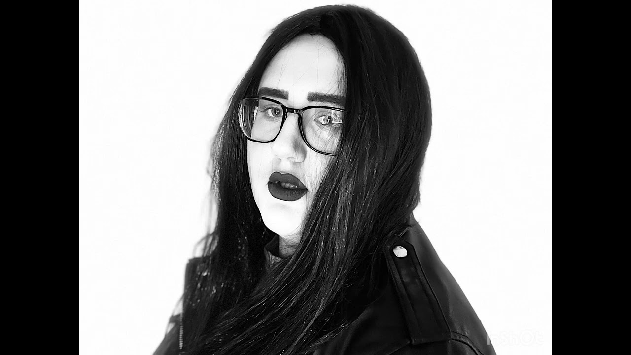 C’est la vie- Official Lyric Video