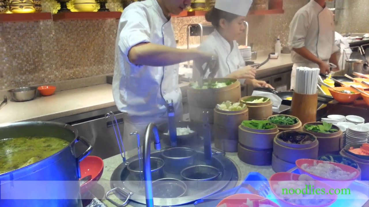 Breakfast, Traders Hotel Yangon - noodlies, Sydney food and travel blog