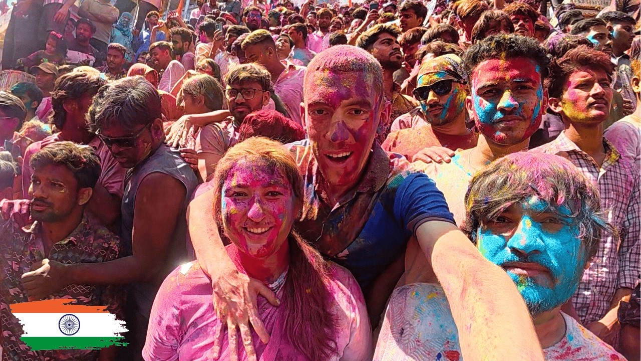 We Celebrated Holi For The First Time in India 🇮🇳