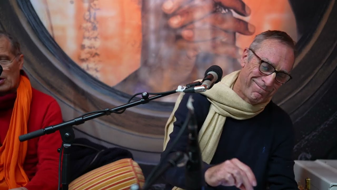 Bada Haridas - Day 1 - Radhadesh Mellows 2025