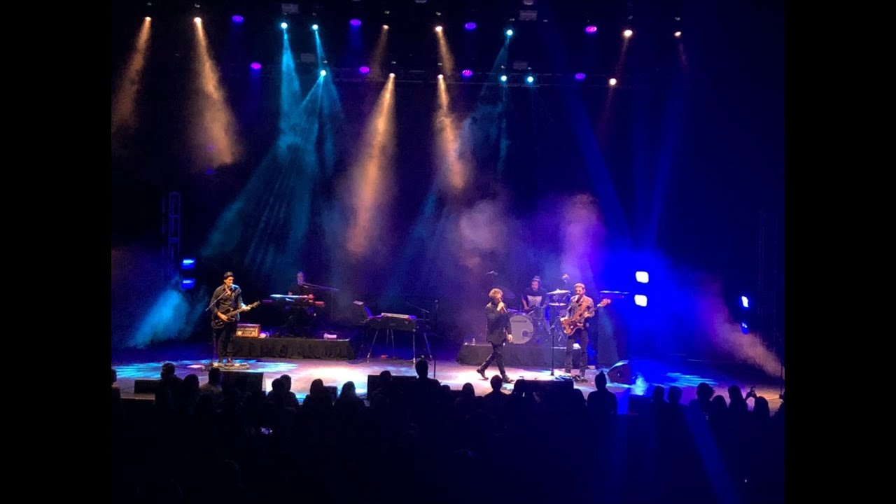 Recital completo Andrés Calamaro en Guadalajara, México (Teatro Diana, 8 de abril de 2022)