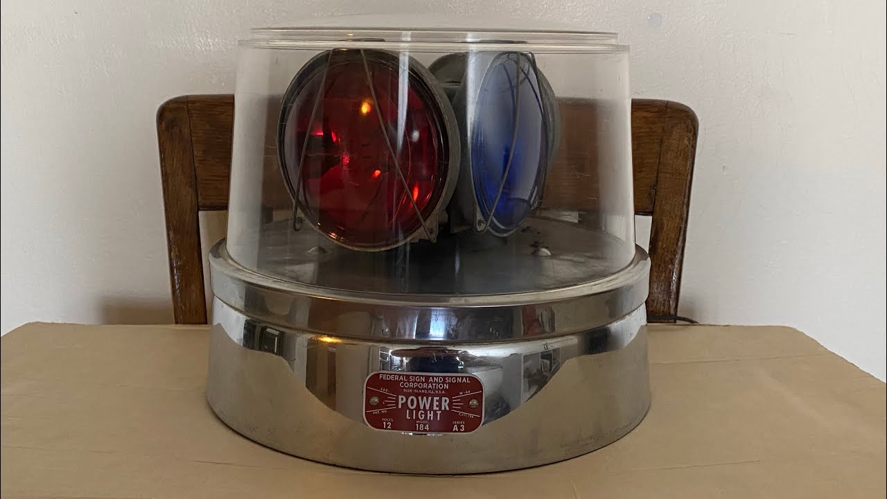 Federal Sign and Signal Power Light Model 184 Beacon