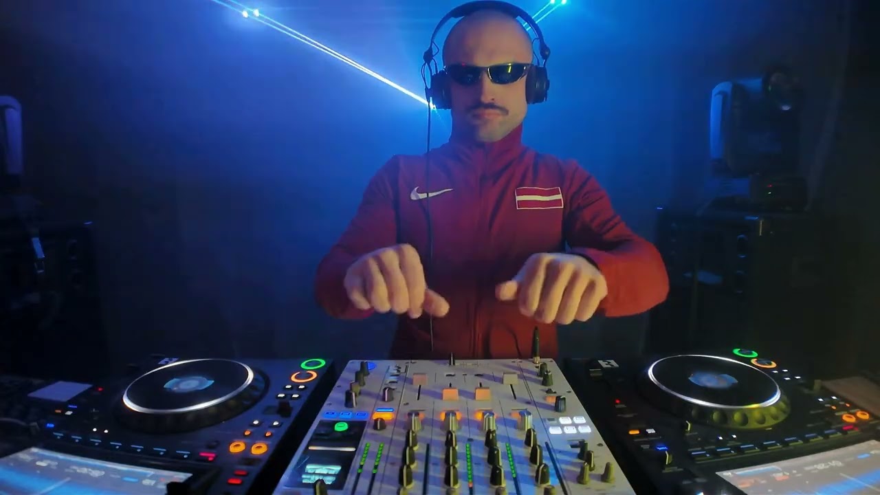 Viktor Kaspersky @ Aurora Rave 14 11 2025