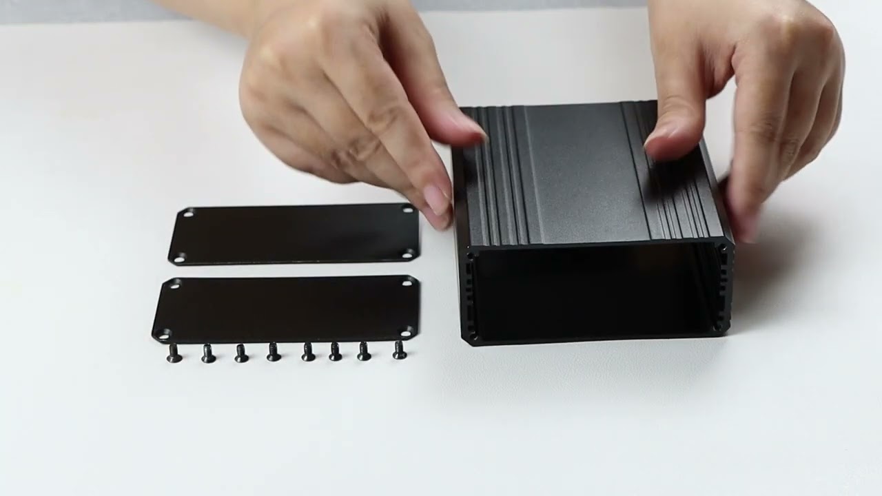 97&times;41mm One-Piece Aluminum Enclosure | Extruded Electronics Case &ndash; PUMAYCASE