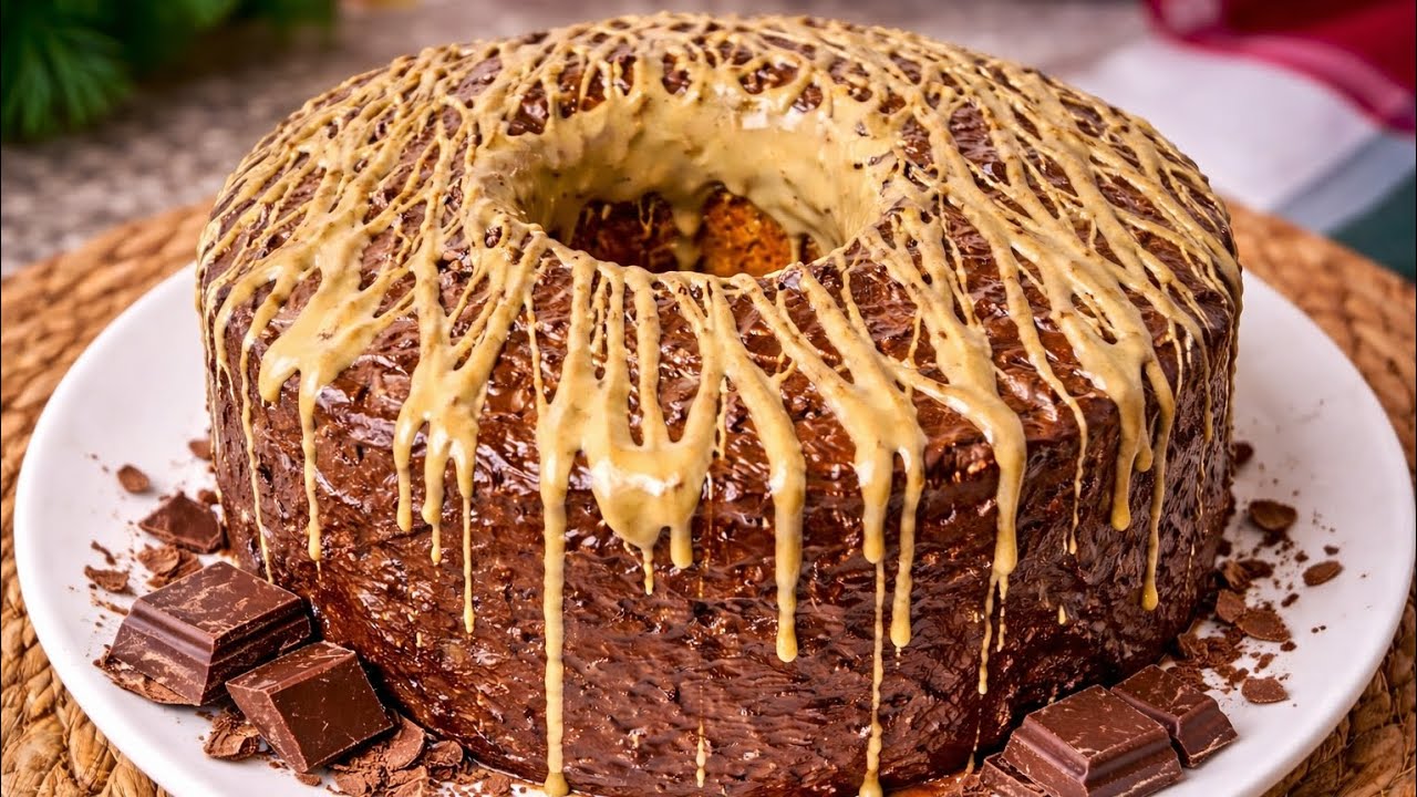سهلة ولذيذة🥮كيكة الحليب الساخن والشكلاطة لذييييييذة خفيفة ومعلكة💯وصفة ناجحة وسهلة التحضير 