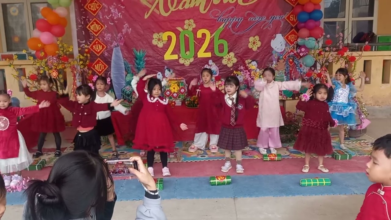  Tất Niên 2026,  Múa Tết ơi Tết à,lớp 5TA2 Trường MN Đào Dương