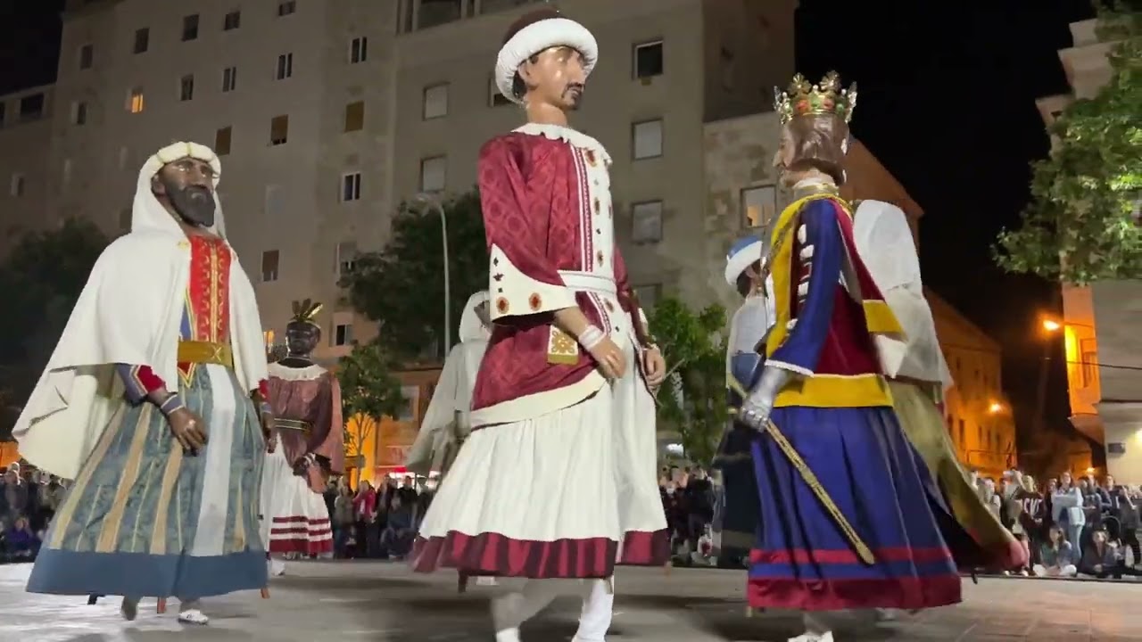 Riau-Riau - Comparsa de Gigantes de Pamplona a Badalona 2023