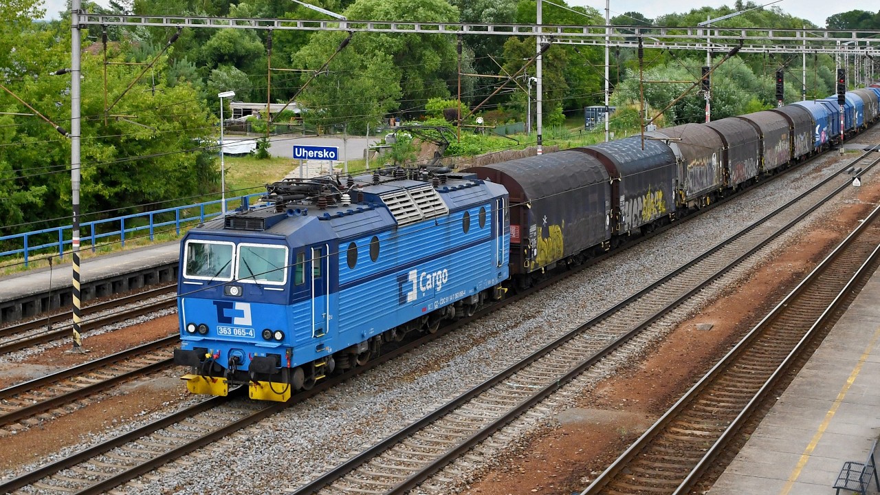 Vlaky Uhersko [07.07.2025]
